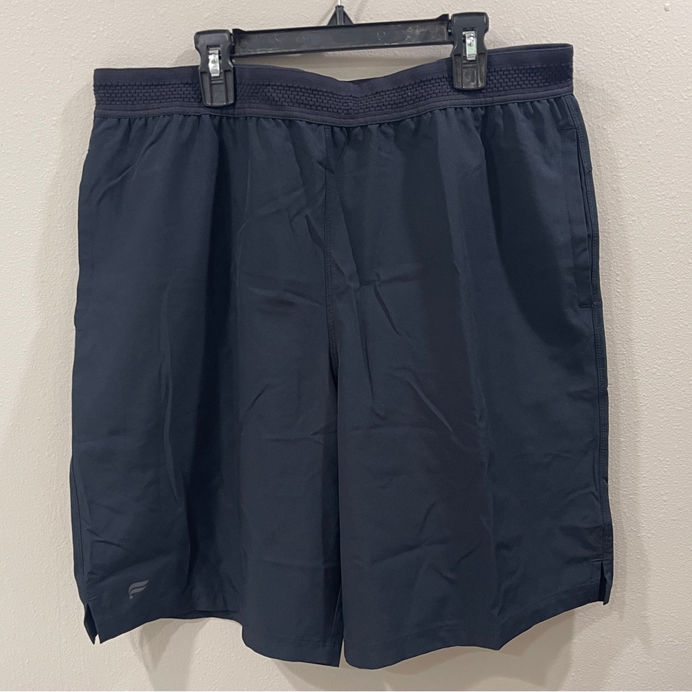 Fabletics The Fundamental Short 9” inseam Mens Large Black No liner